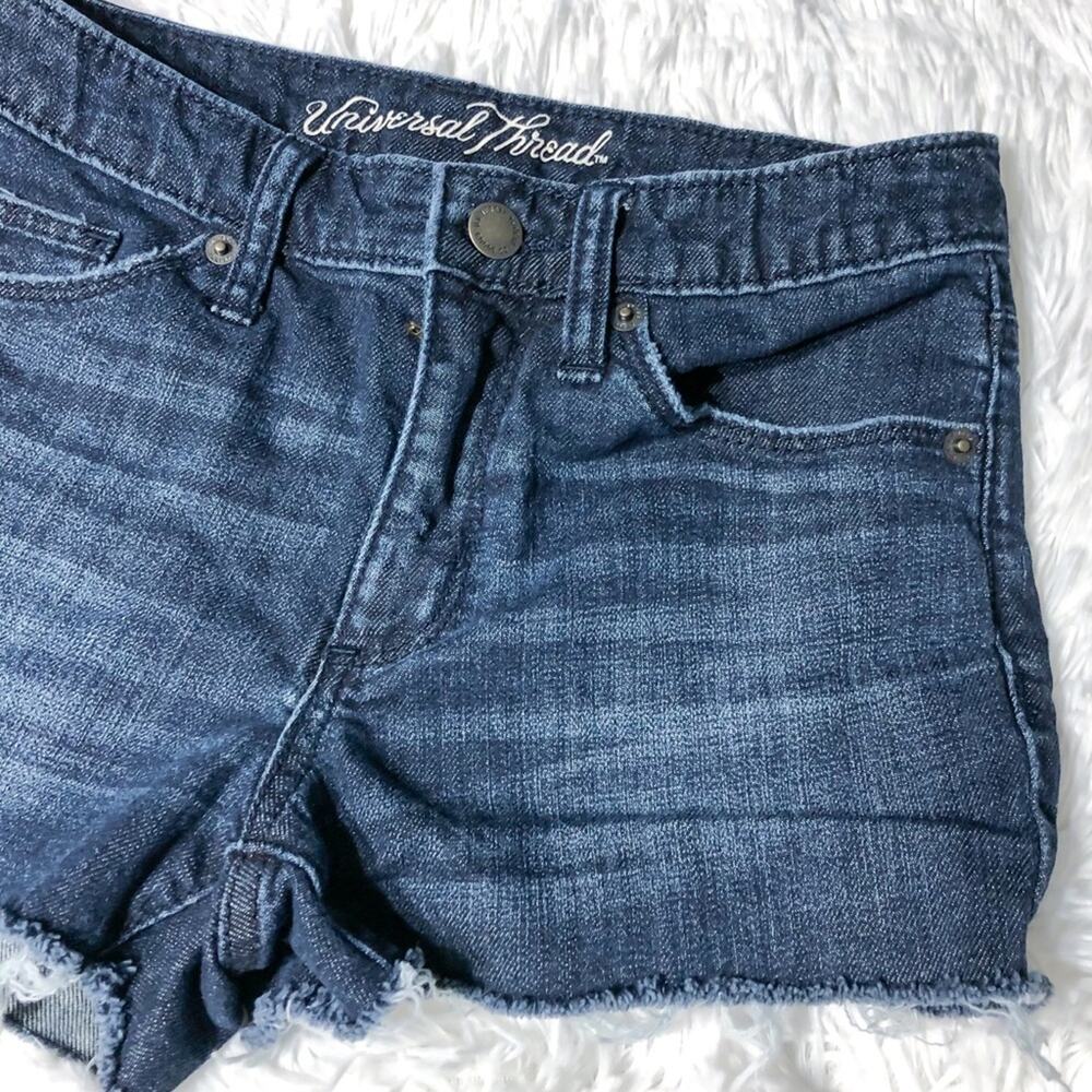 UNIVERSAL THREAD • Blue Jean Frayed Distressed Denim Shorts